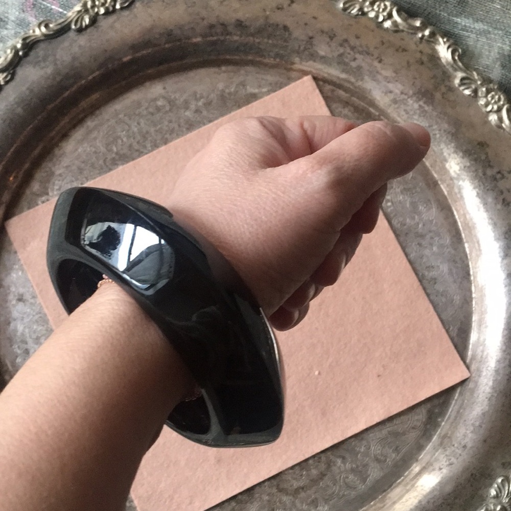 A.P.C. brown bangle - Picture 3 of 4
